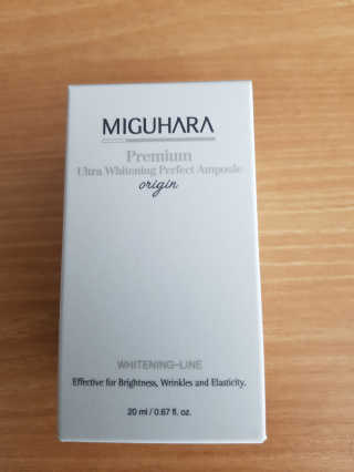 미구하라 프리미엄 울트라 화이트닝 퍼펙트 앰플 오리진  20ml — 5점을 준 리뷰어가 2020년 4월 올린 사용 사진