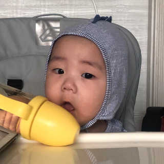 유비맘 샘방지 PPSU 빨대컵_컬러 랜덤 발송 — 5점을 준 리뷰어가 2020년 7월 올린 사용 사진