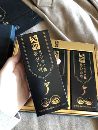 헬스업_천명진프리미엄홍삼스틱_10ml x 30포 — 5점을 준 리뷰어가 2020년 10월 올린 사용 사진