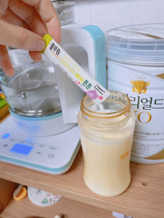[풀무원베이비밀] 프로바이오락 베이비 유산균 SET — 5점을 준 리뷰어가 2020년 12월 올린 사용 사진