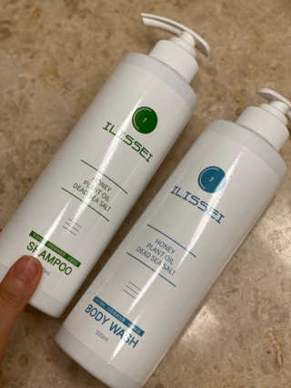 일리세이 허니 샴푸 500ml + 허니 바디워시 500ml 세트 — 4점을 준 리뷰어가 2020년 4월 올린 사용 사진