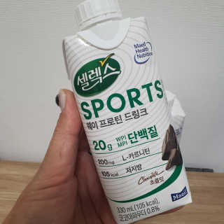셀렉스스포츠 셀렉스 스포츠 드링크 초콜릿 _ 330ml x 12팩 — 5점을 준 리뷰어가 2020년 11월 올린 사용 사진