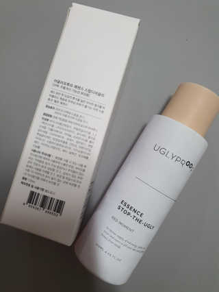 어글리프루프 에센스 스탑디어글리 레드모먼트 에센스 120ml — 5점을 준 리뷰어가 2020년 8월 올린 사용 사진