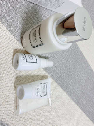 뷰니오 더마플러스 카밍 에멀전200ml — 5점을 준 리뷰어가 2020년 12월 올린 사용 사진