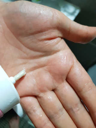 IO 아이오 오늘도 넌 예뻐 - 데일리딥 클렌징폼 — 5점을 준 리뷰어가 2020년 10월 올린 사용 사진