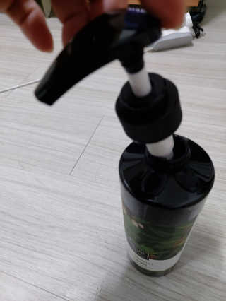 르퀼라야 스칼프 샴푸 810ml [가드니아/포레스트] — 4.5점을 준 리뷰어가 2020년 7월 올린 사용 사진