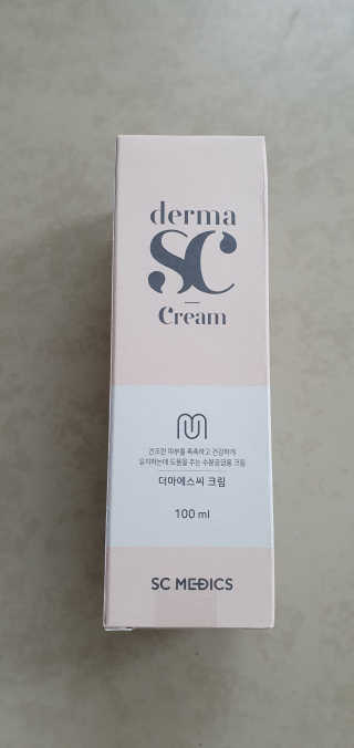derma SC-Cream 더마에스씨 크림 100ml — 4점을 준 리뷰어가 2020년 4월 올린 사용 사진