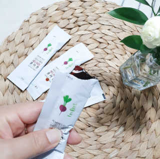 유유네이처 머빈스 젤리 레드비트 콜라겐 — 5점을 준 리뷰어가 2020년 7월 올린 사용 사진