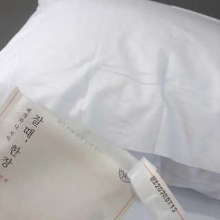 휴고링 언제 어디서나 깨끗한 베개-잘때한장 위생 베개시트 5매 — 4점을 준 리뷰어가 2020년 9월 올린 사용 사진