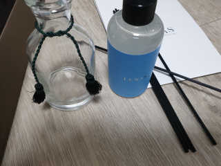 레나스 프리미엄 아로마 디퓨저 200ml  [1SET] — 4점을 준 리뷰어가 2020년 8월 올린 사용 사진