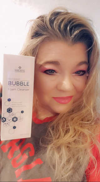 트리티스 [TREATIS] Bubble Foam Cleanser 200ml — 5점을 준 리뷰어가 2020년 12월 올린 사용 사진