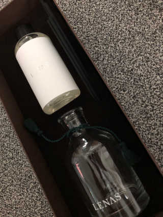레나스 프리미엄 아로마 디퓨저 200ml  [1SET] — 4점을 준 리뷰어가 2020년 5월 올린 사용 사진