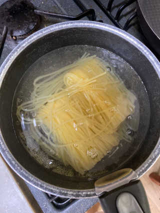 [심플리쿡]창화당떡볶이+모둠만두, 쫄면+굴림만두 SET — 5점을 준 리뷰어가 2020년 9월 올린 사용 사진
