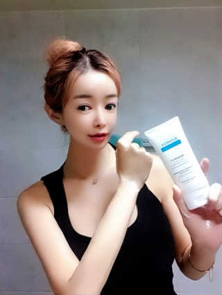 바이오믹 BIOMEEK SENSIMETIC MILD ACID CLEANSER — 5점을 준 리뷰어가 2020년 6월 올린 사용 사진