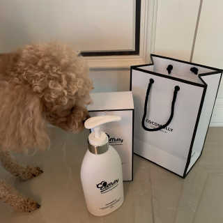 예민한 피부를 위한 코코몰리 All in one 자연유래 샴푸 — 5점을 준 리뷰어가 2020년 9월 올린 사용 사진