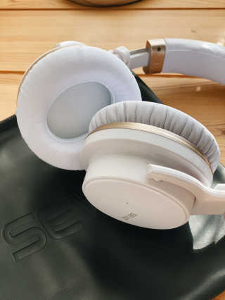 SEVIZ Bluetooth Headphones 10 3color — 5점을 준 리뷰어가 2020년 6월 올린 사용 사진