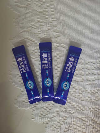 서울약사신협_내몸애눈건강루테인_2g x 50포 — 5점을 준 리뷰어가 2020년 12월 올린 사용 사진
