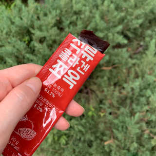 조은약초 석류콜라겐 석류즙 석류쪼옥 젤리 스틱 15포 x 20g — 5점을 준 리뷰어가 2020년 9월 올린 사용 사진