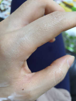 킨더퍼페츠 베이비크림 180ml — 5점을 준 리뷰어가 2020년 10월 올린 사용 사진
