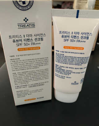 트리티스 US [TREATIS] UV Defence Sun Cream PA+++ / SPF50+ — 4점을 준 리뷰어가 2020년 11월 올린 사용 사진