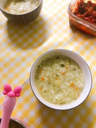 바다는다웰빙이다 완도사랑 전복죽 250g - 2팩 + 전복장조림 2팩 — 2점을 준 리뷰어가 2020년 8월 올린 사용 사진