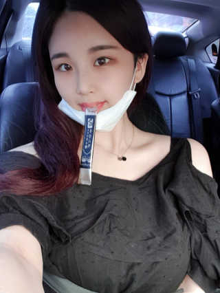 헬스업_천명진프리미엄홍삼스틱_10ml x 30포 — 5점을 준 리뷰어가 2020년 7월 올린 사용 사진