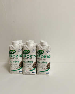 셀렉스스포츠 셀렉스 스포츠 드링크 초콜릿 _ 330ml x 12팩 — 4.5점을 준 리뷰어가 2020년 11월 올린 사용 사진