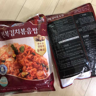 바다는다웰빙이다 전복해물볶음밥/전복김치볶음밥 250g-4봉지 — 4.5점을 준 리뷰어가 2020년 9월 올린 사용 사진