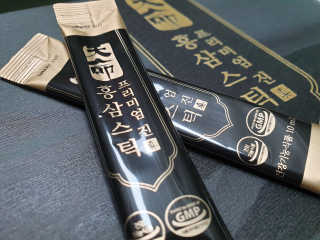 헬스업_천명진프리미엄홍삼스틱_10ml x 30포 — 5점을 준 리뷰어가 2020년 12월 올린 사용 사진