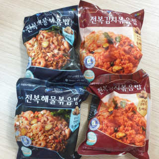 바다는다웰빙이다 전복해물볶음밥/전복김치볶음밥 250g-4봉지 — 5점을 준 리뷰어가 2020년 8월 올린 사용 사진