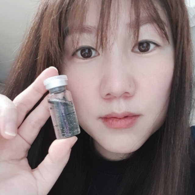 더마트로지 스컬테라 엑스퍼트 앰플 / 더마트로지 스킨 리프팅 스탬프 리뷰 사진