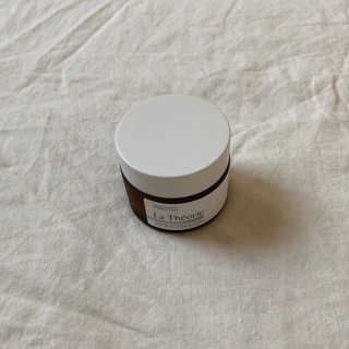 La Theorie Hydrating Ingredients | 하이드레이팅 인그레이디언츠 — 5점을 준 리뷰어가 2020년 4월 올린 사용 사진