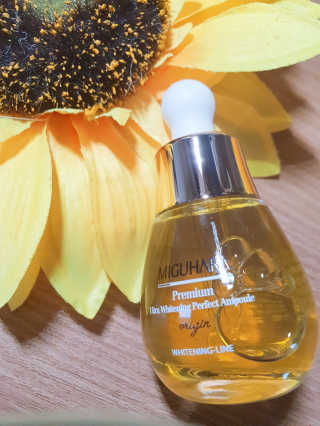 미구하라 프리미엄 울트라 화이트닝 퍼펙트 앰플 오리진  20ml — 5점을 준 리뷰어가 2020년 4월 올린 사용 사진