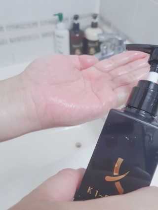 [두피헤어 트리트먼트] 케이원큐어 스켈프 젤 270ml — 4점을 준 리뷰어가 2020년 9월 올린 사용 사진