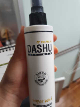다슈코리아 다슈 포 맨 프리미엄 메가 홀드 슈퍼 스프레이 250ml — 5점을 준 리뷰어가 2020년 6월 올린 사용 사진