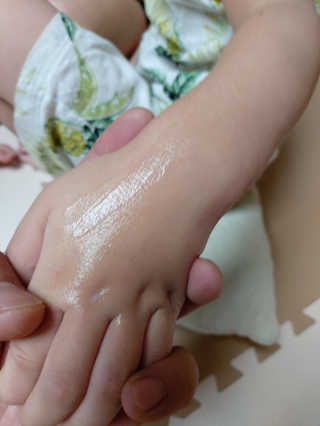 포잇 블루에너지 아줄렌 대용량 수분크림300ml — 5점을 준 리뷰어가 2020년 8월 올린 사용 사진