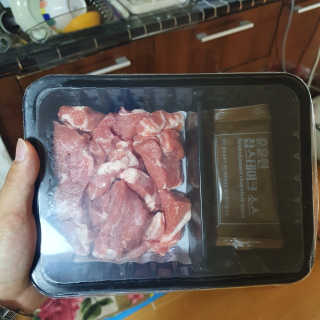 선진포크한돈 간편한돈 큐브목심 스테이크 — 4점을 준 리뷰어가 2020년 11월 올린 사용 사진