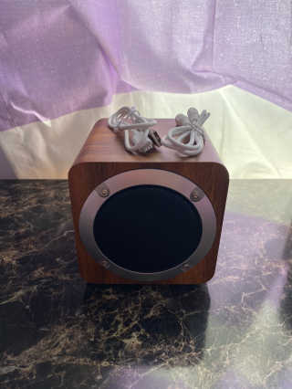 SEVIZ MINI10W 레트로 블루투스 스피커 — 5점을 준 리뷰어가 2020년 9월 올린 사용 사진
