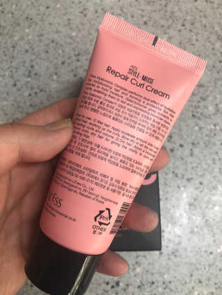 ATS스타일 뮤즈 ATS 스타일 뮤즈 리페어 컬 크림 50ml X 2EA — 3.5점을 준 리뷰어가 2020년 10월 올린 사용 사진