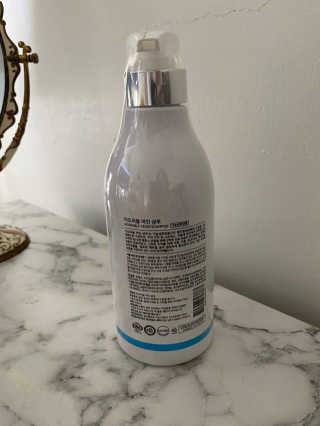 순수연구소 탈모증상완화 어도러블 여인 샴푸 500ml — 5점을 준 리뷰어가 2020년 4월 올린 사용 사진