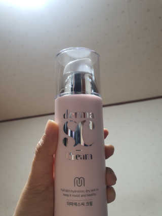 derma SC-Cream 더마에스씨 크림 100ml — 4점을 준 리뷰어가 2020년 4월 올린 사용 사진