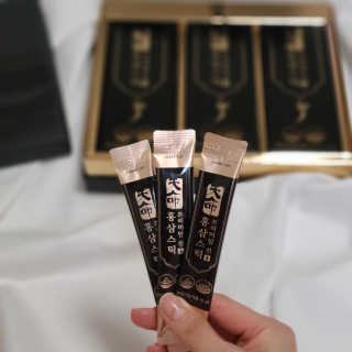 헬스업_천명진프리미엄홍삼스틱_10ml x 30포 — 5점을 준 리뷰어가 2020년 9월 올린 사용 사진