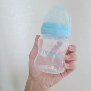 유비맘 신생아젖병 120ml 트리플팩_ 젖꼭지 포함 — 5점을 준 리뷰어가 2020년 8월 올린 사용 사진
