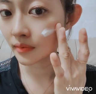 [트리티스] UV 디펜스 선크림 PA+++ / SPF50+  60ml — 5점을 준 리뷰어가 2020년 9월 올린 사용 사진