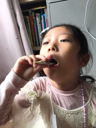 [풀무원베이비밀] 프로바이오락 베이비 튼튼 유산균 — 5점을 준 리뷰어가 2020년 7월 올린 사용 사진