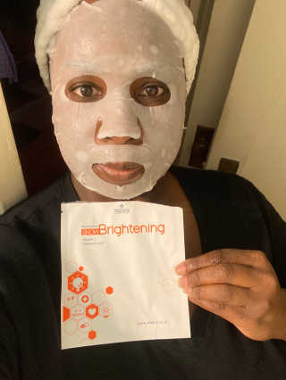 트리티스 [Treatis] Facial Sheet Mask — 5점을 준 리뷰어가 2020년 11월 올린 사용 사진