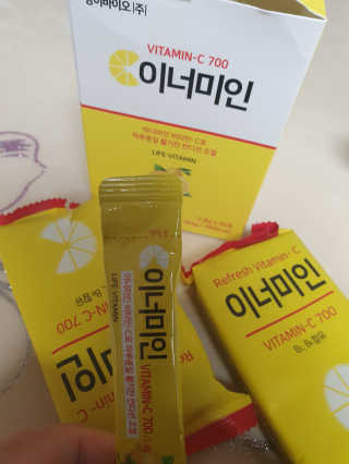 이너미인 VITAMIN-C 700 — 5점을 준 리뷰어가 2020년 9월 올린 사용 사진