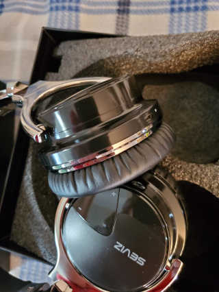 SEVIZ Bluetooth Headphones 10 3color — 5점을 준 리뷰어가 2020년 8월 올린 사용 사진