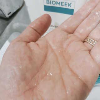 바이오믹 BIOMEEK SENSIMETIC MILD ACID CLEANSER — 5점을 준 리뷰어가 2020년 8월 올린 사용 사진
