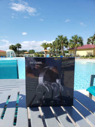 SEVIZ Bluetooth Headphones 10 3color — 5점을 준 리뷰어가 2020년 10월 올린 사용 사진